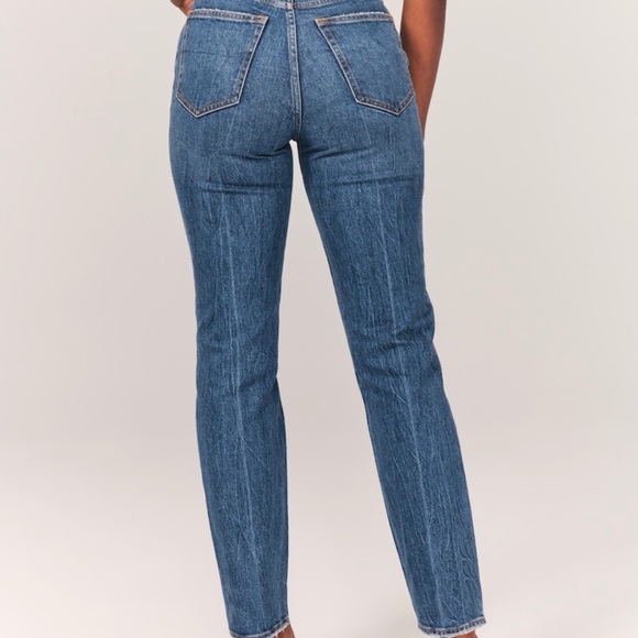 ❤️SOLD❤️ New women’s Abercrombie jeans - Picture 5 of 9